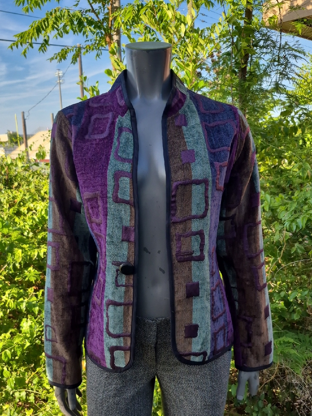 TRIMDIN Ladies Vintage Patterned Reversible Jacke with Multicolor Abstract Print